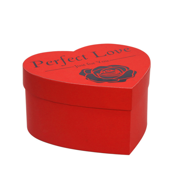 Customized red heart-shaped gift box Valentine's day love gift box Heart-shaped rose packaging box