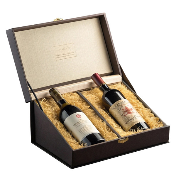 Elegant Two Bottle Wine Packaging