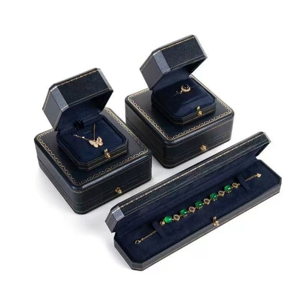 Custom Premium Velvet Insert Jewellery Storage Boxes