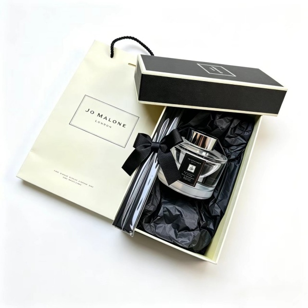 Custom Luxury Candle Gift Box Packaging