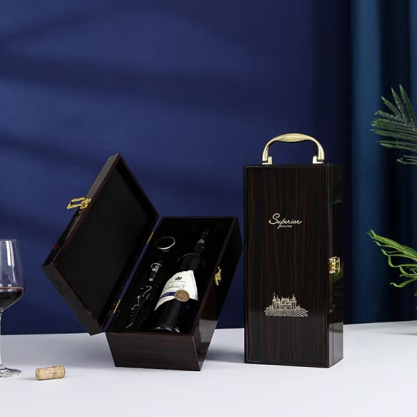 Luxury Wooden Wine Gift Box_1.jpg