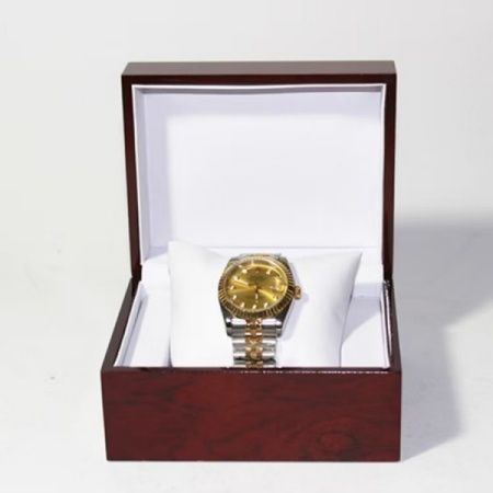 1763509778744749.jpg Luxury Wooden Watch Box Showcase_1_副本.jpg