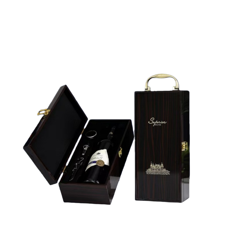 Luxury Wooden Wine Gift Box.png