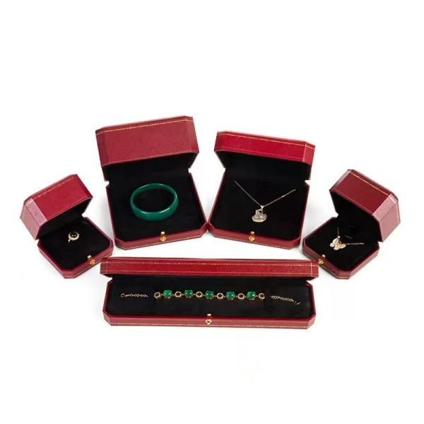Premium Velvet Jewelry Packaging Box-1.jpg