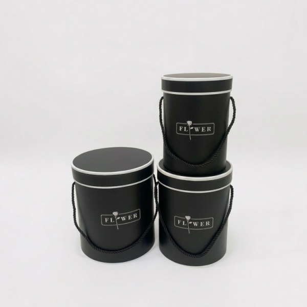 Recycled round flower box Recycled round flower box