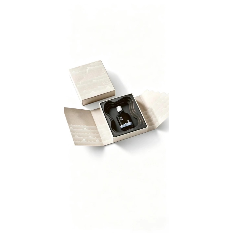 1793102284942901.jpg Minimalist Chinese Landscape Luxury Packaging Box-2.jpg